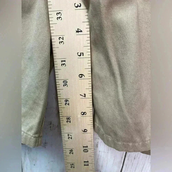 DC Khaki shorts size 28 100% Cotton - Picture 8 of 10